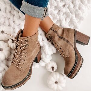 Pierre Dumas Women's Taupe Faux Suede Lace-Up Booties Size 8.5